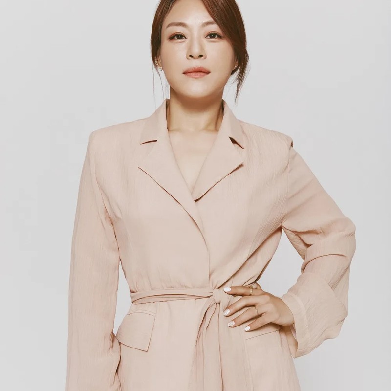 가수 이영현 프로필 썸네일