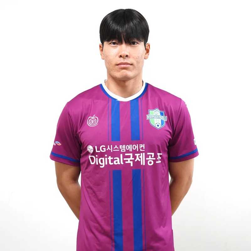 배우 장희웅 프로필 썸네일