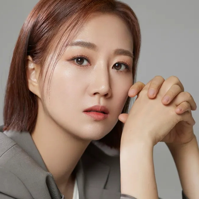 장윤정 사주 분석 2026