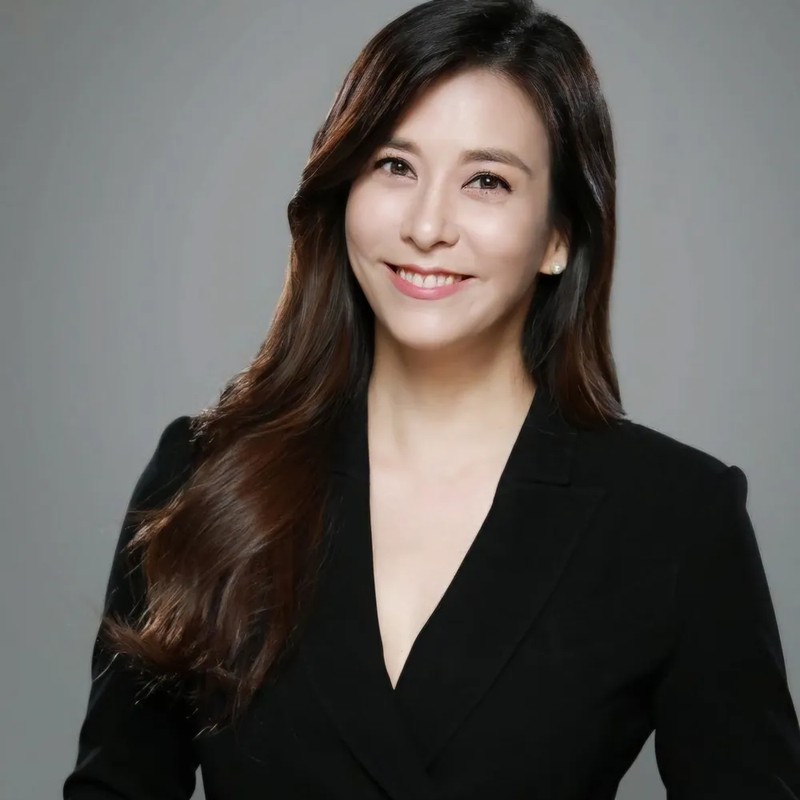 제니퍼 클라이드 프로필 썸네일