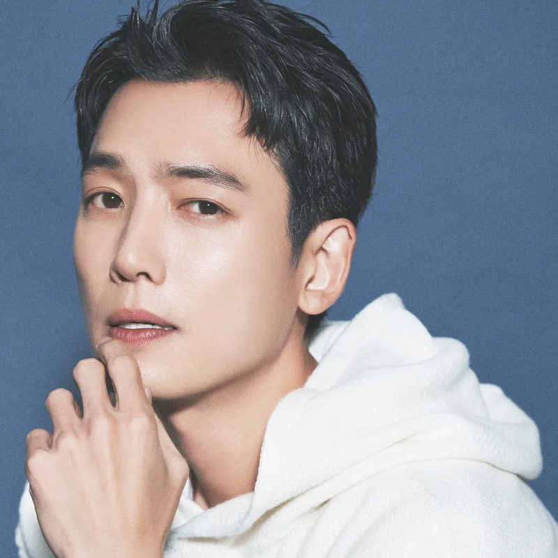 정경호 사주 분석 2026