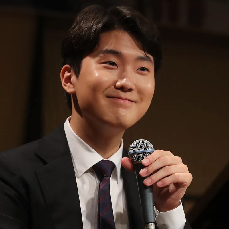 조성진 프로필 썸네일