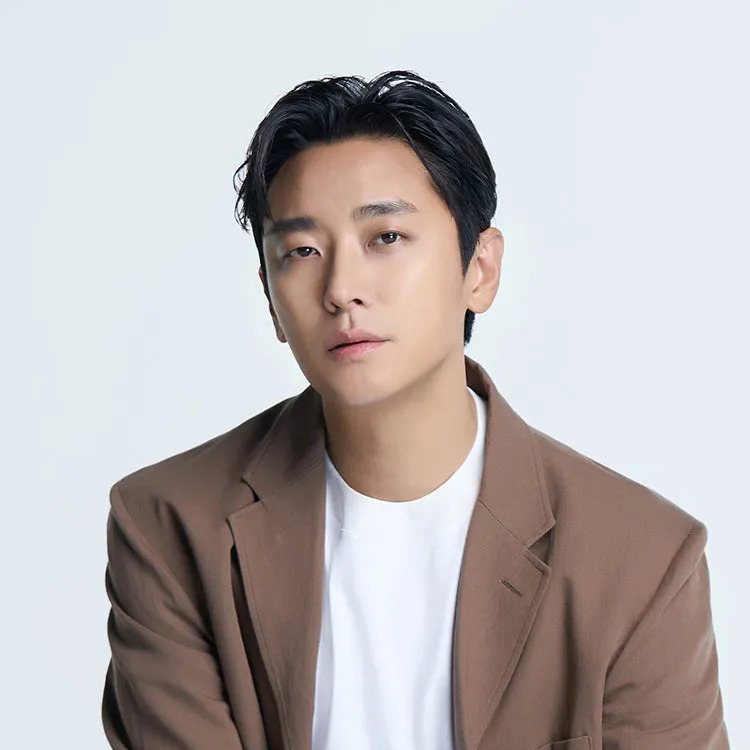 주지훈 사주 분석 2026