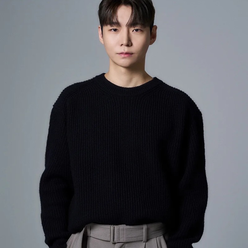 크리스 영(가수) 프로필 썸네일