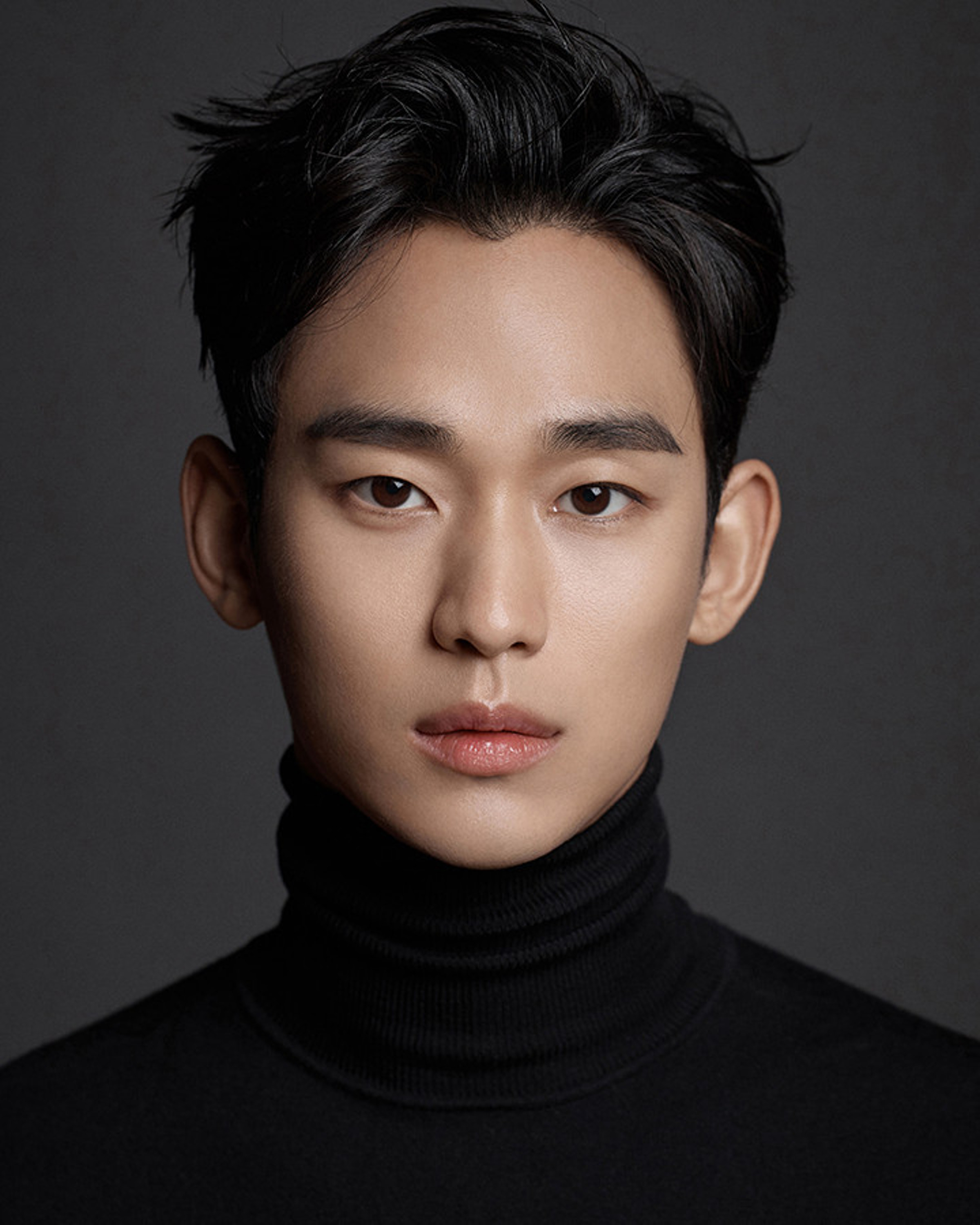 김수현 사주팔자