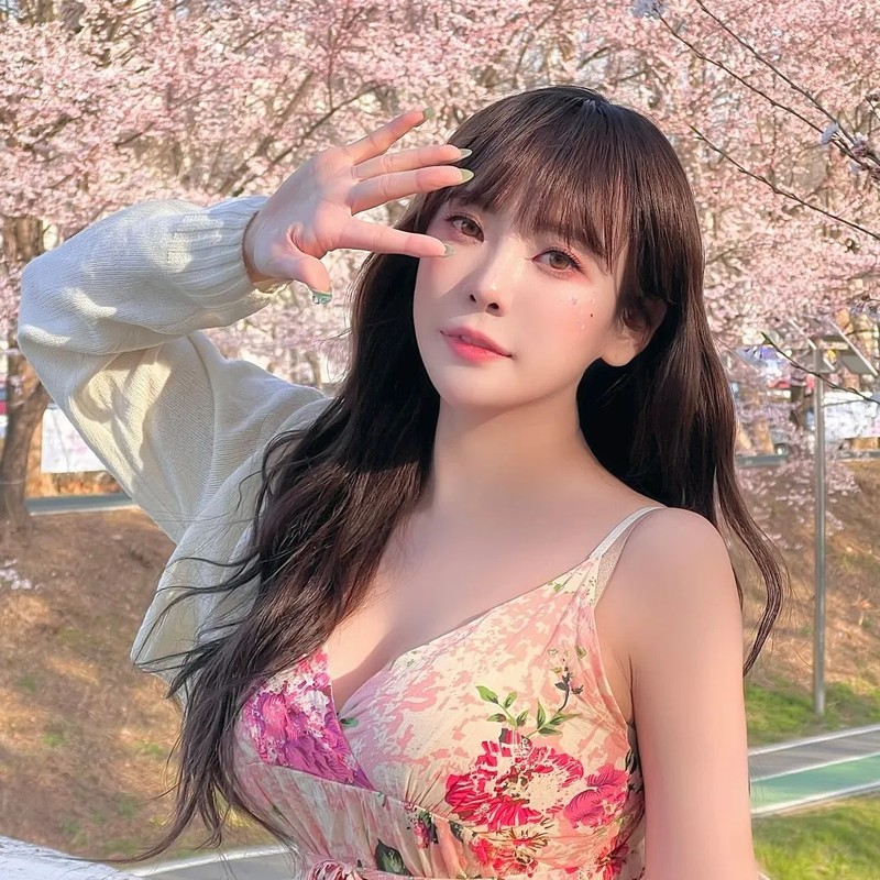 방송인 퀸다미 프로필 썸네일