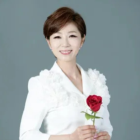 문희옥 사주 분석 2026