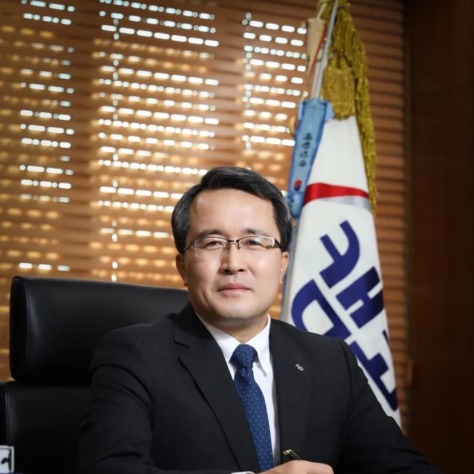 문성유 프로필 썸네일