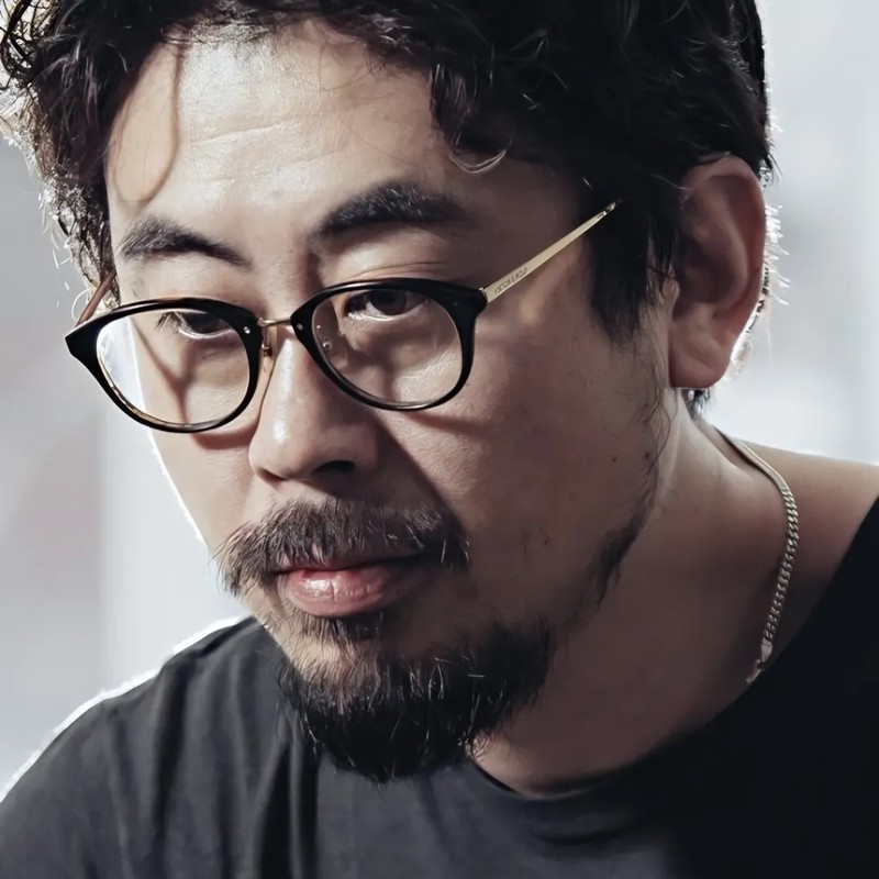 나홍진 프로필 썸네일