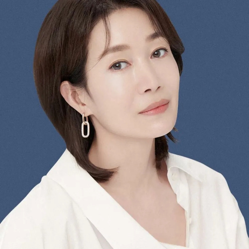 나영희 사주 분석 2026