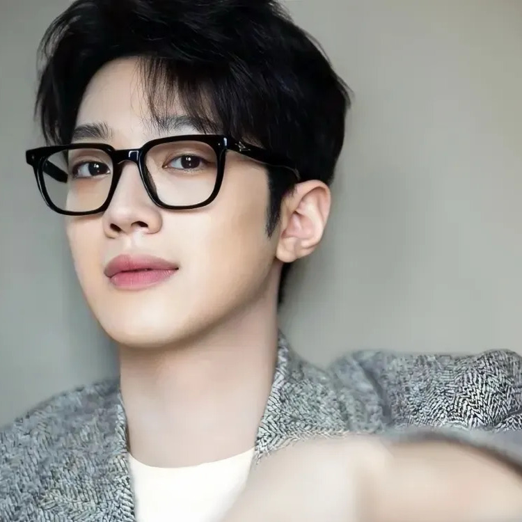 라이관린 사주 분석 2026
