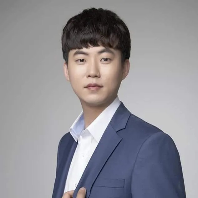 신흥재 프로필 썸네일