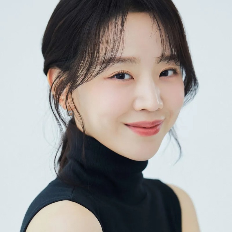배우 신혜선 프로필 썸네일