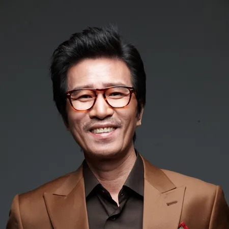 신정근 사주 분석 2026