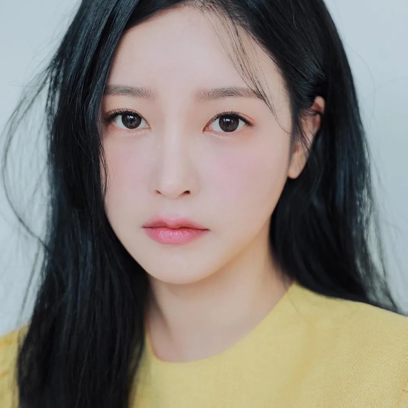 가수 소연(1994년생) 프로필 썸네일