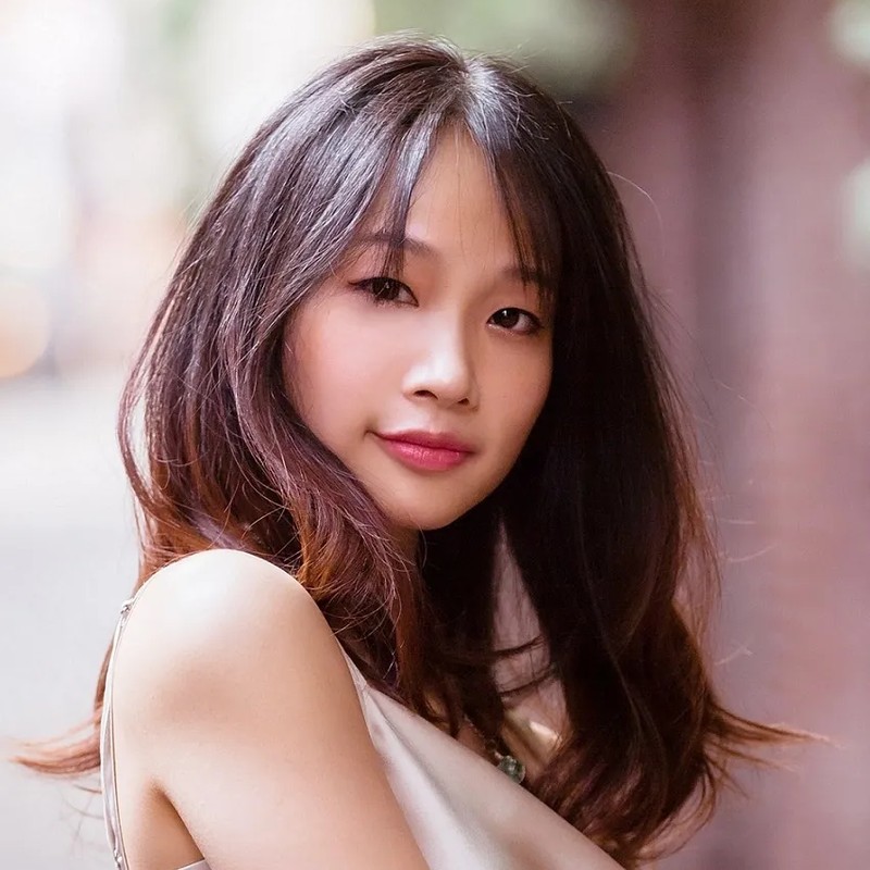 수지 영 프로필 썸네일