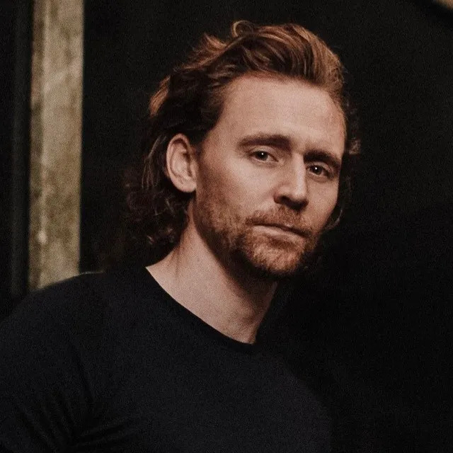 톰 히들스턴 사주 분석 2026