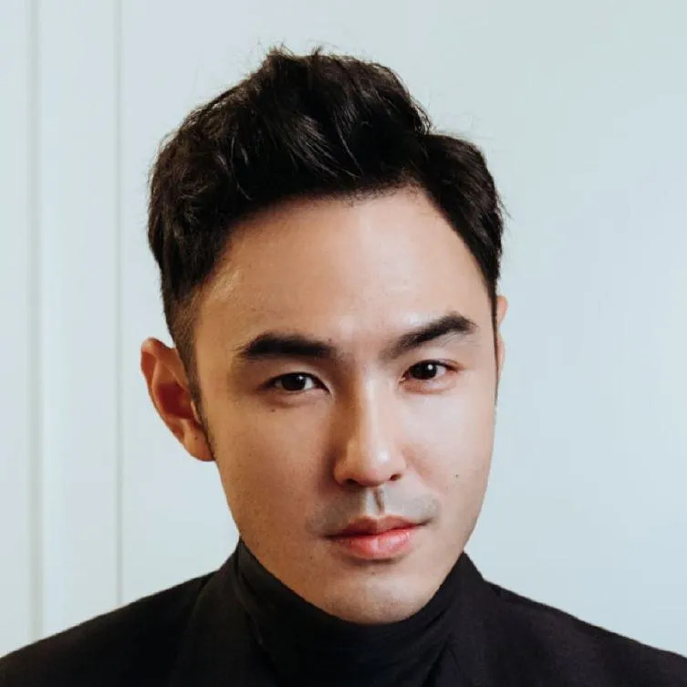 원경천 사주 분석 2026