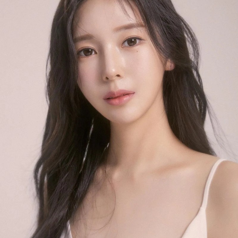 웹툰작가 야옹이 프로필 썸네일