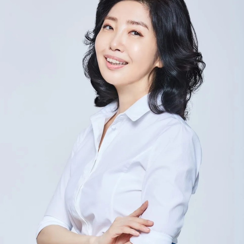 여에스더 프로필 썸네일