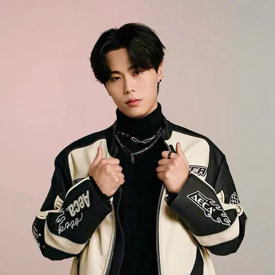 영제이 사주 분석 2026