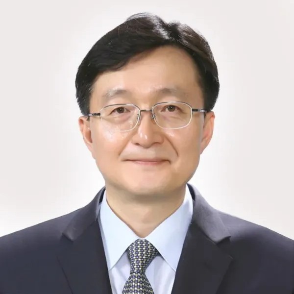 유홍림 프로필 썸네일