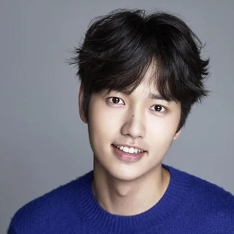 윤채성 사주 분석 2026