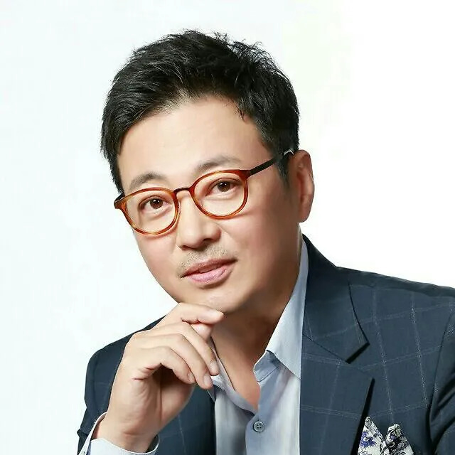 윤다훈 사주 분석 2026