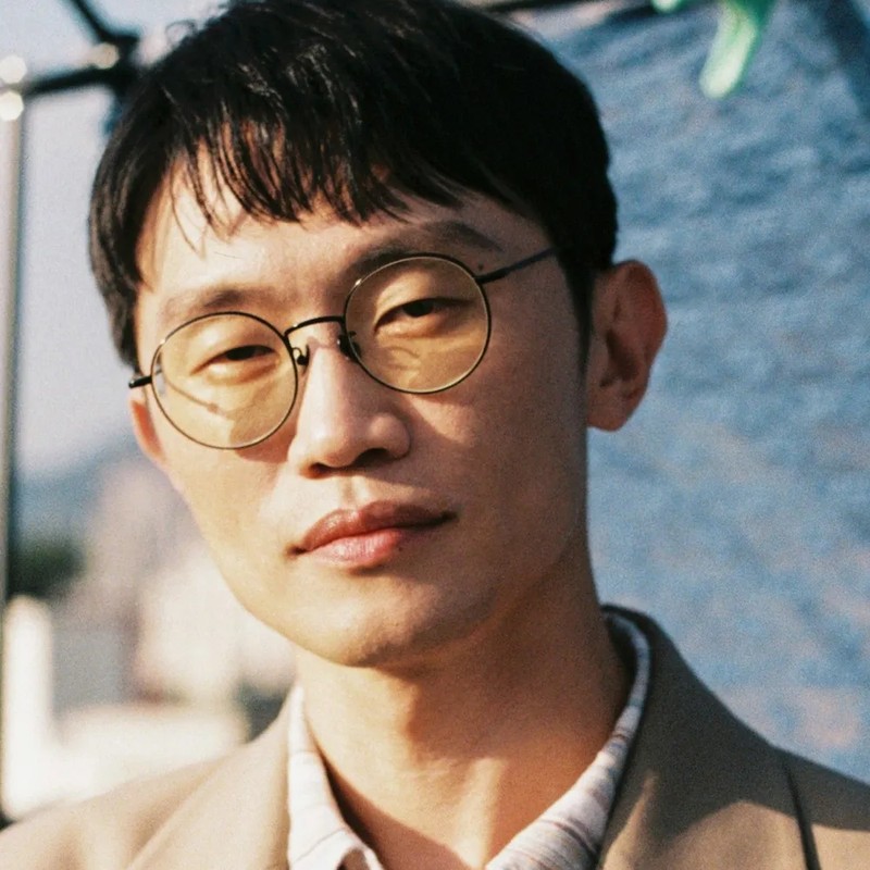 윤덕원 프로필 썸네일