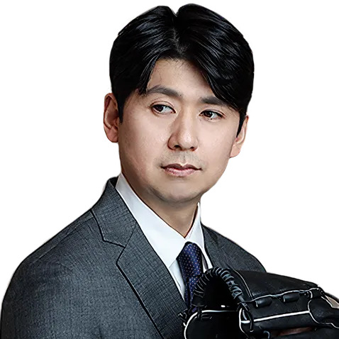 윤희상 사주 분석 2026