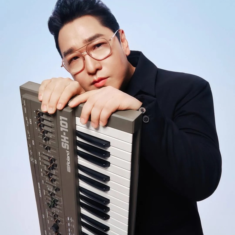 윤일상 프로필 썸네일