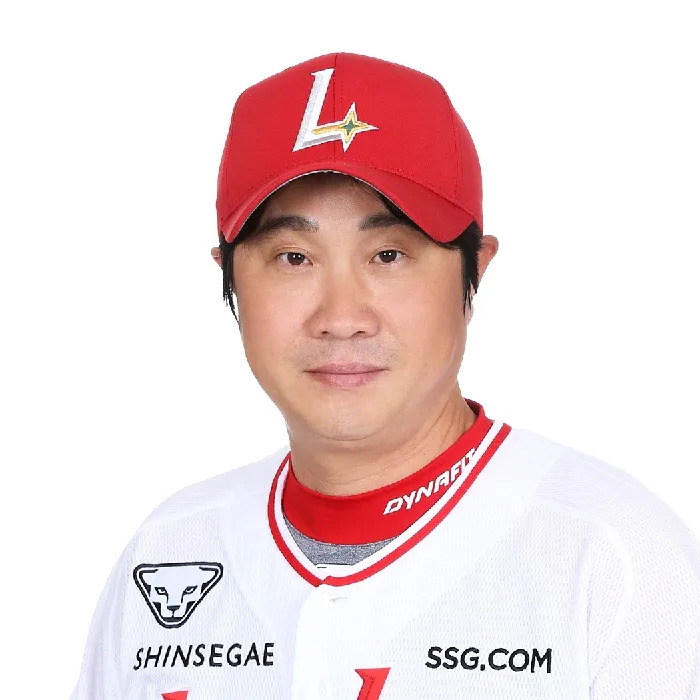 윤재국 사주 분석 2026