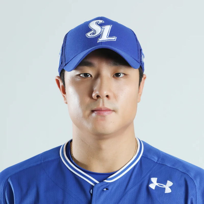 윤정빈 사주 분석 2026