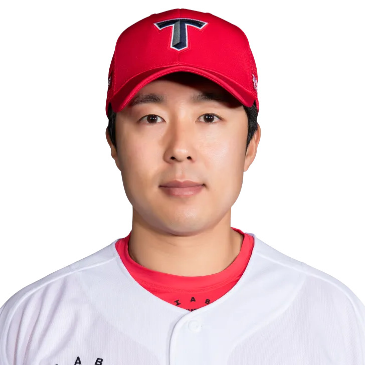 윤완주 사주 분석 2026