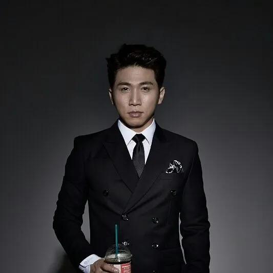 유세윤 사주 분석 2026